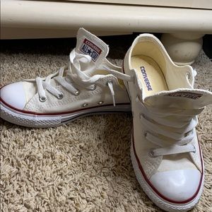 Kids converse